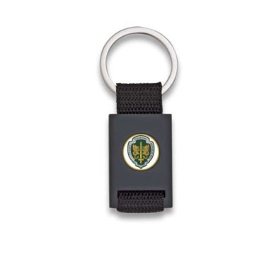llavero rectangulo negro + cinta negra