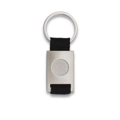llavero rectangulo plata +  cinta negra