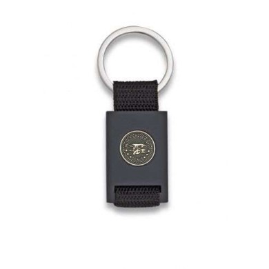 Llavero rectangulo negro + cinta negra