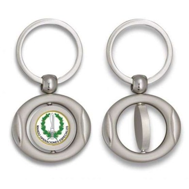 Llavero oval giratorio con chapa
