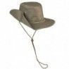 GORRO CON BOTON DE PRESION OLIVA