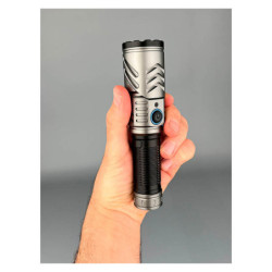 LINTERNA KONUSLIGHT - RT 2500 LUMENS RECARG. INCL. BATERIA